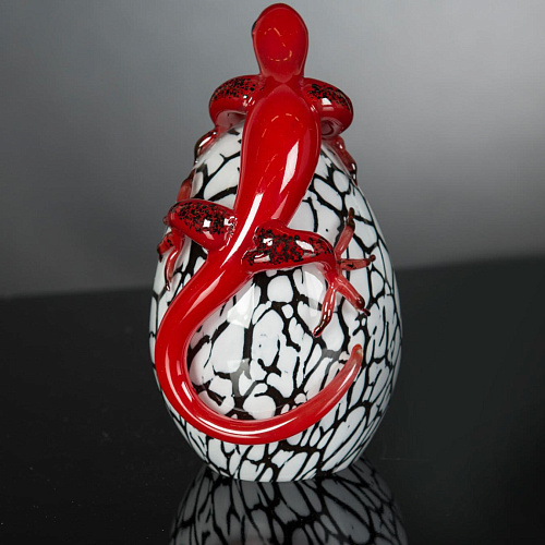 Glass Egg with Gecko Figurine