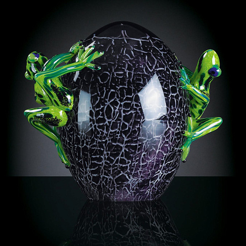 Egg in Crack Glass with Frogs
