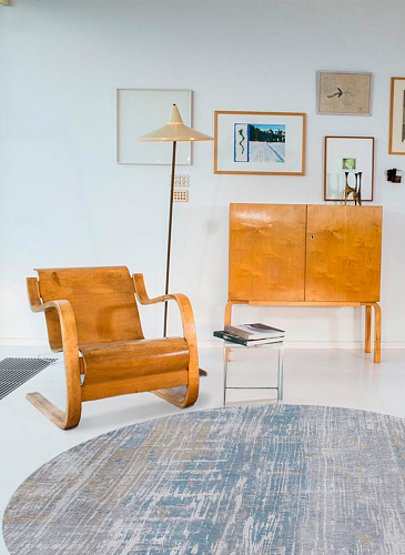 Long Island Blue Round Rug