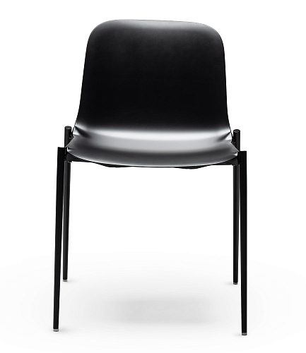 Dogo S Black Chair (2-Piece Set)
