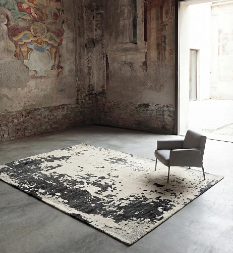 Monochrome Weathered Canvas Handcrafted Rug