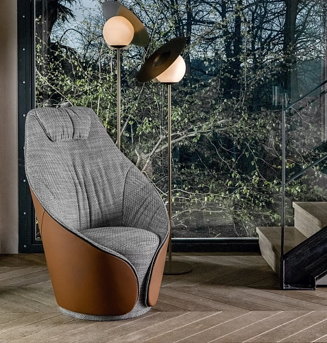 Mama Armchair