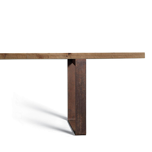 Misura Luxury Dining Table