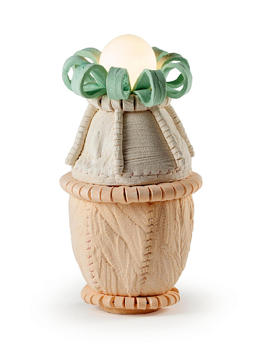 Marjorelle Fresia Table Lamp