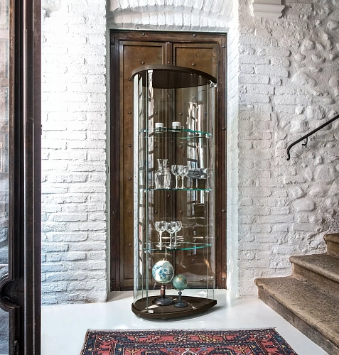 Olivella Showcase