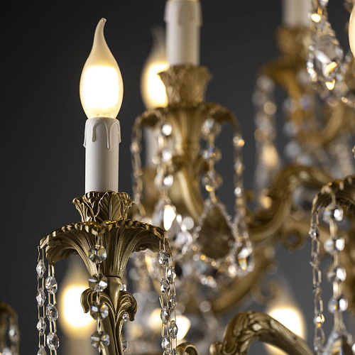 Baroque Style Brass Wall Lamp with Crystal Pendants