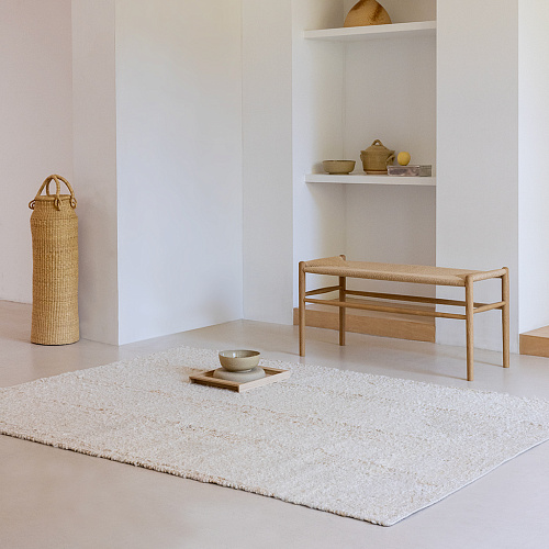 Wool White Base Rug