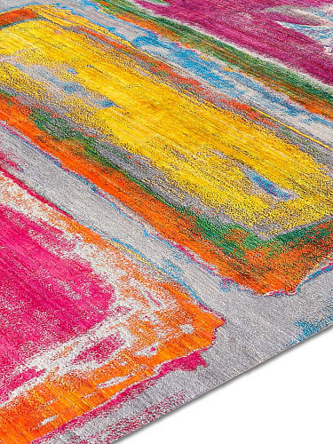Love Joy Hand-Woven Rug