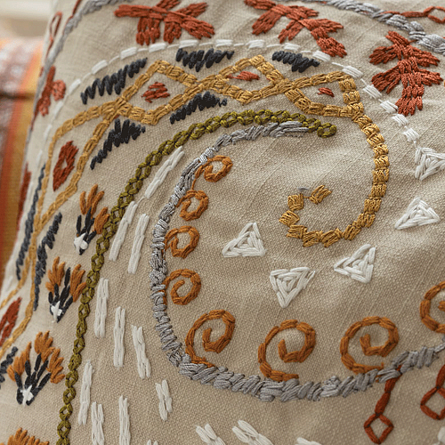 Lakhama Cushion