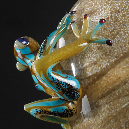 Glass Egg with Frogs Figurine